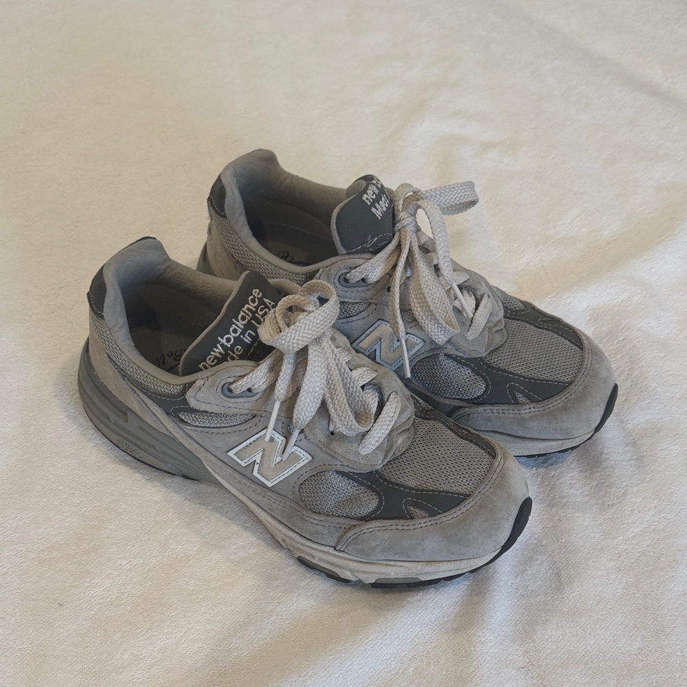 New Balance Gray and Black Sneakers